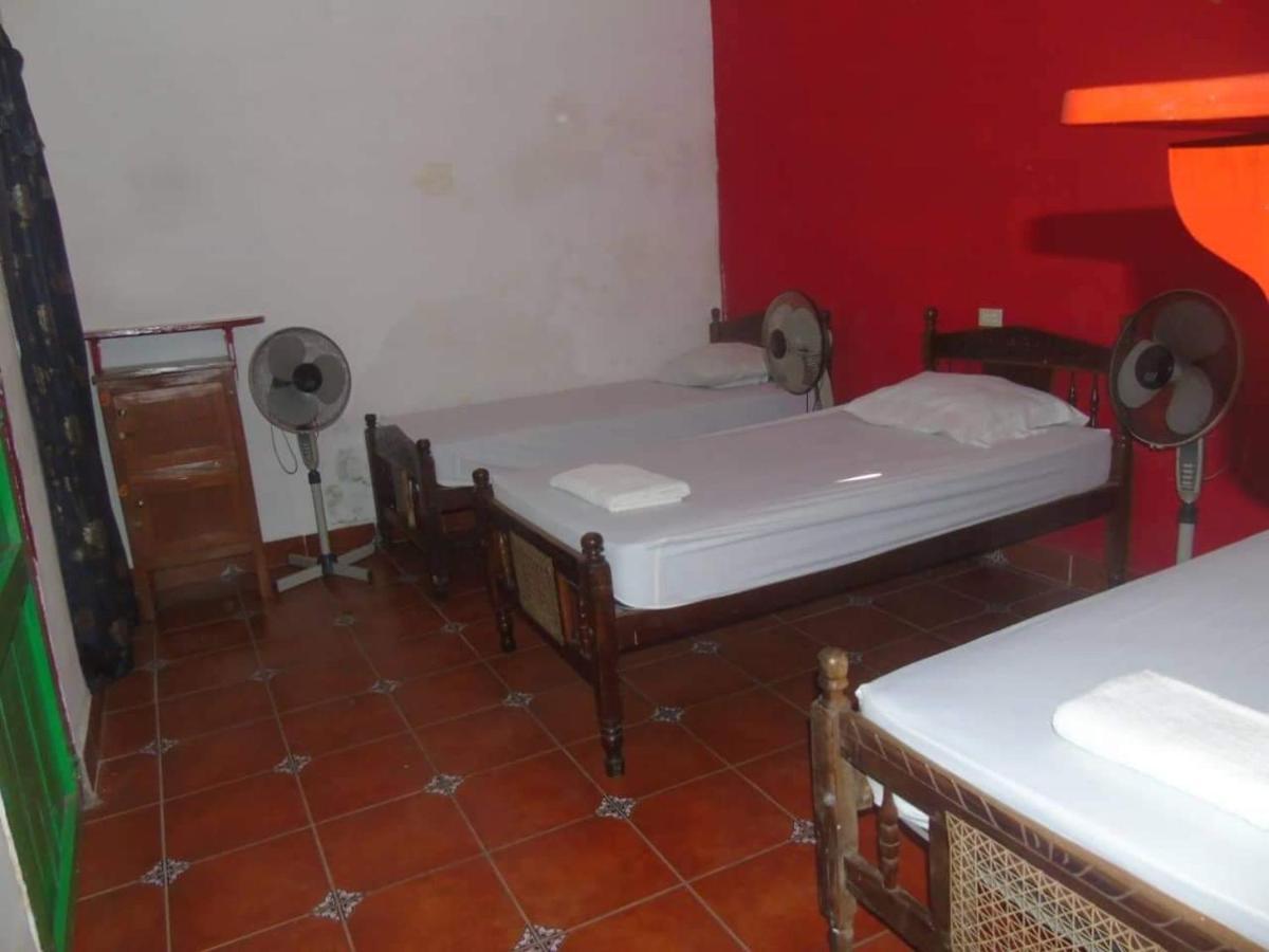 Hostal Vacaciones Nicas León Buitenkant foto